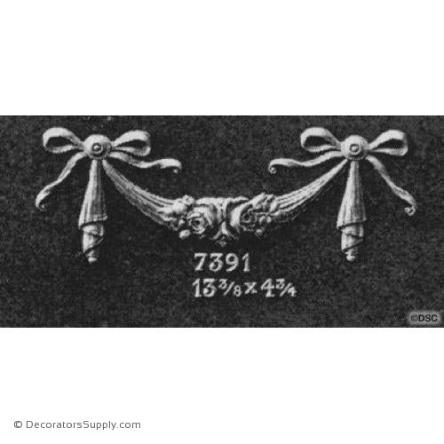 Swag-Colonial 4 3/4H X 12 3/8W - 5/8Relief-applique-onlay-for-furniture-woodwork-Decorators Supply